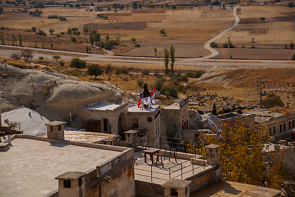 포토 JPG 해외이미지 공원 아시아 여행 자연 산 요정 파노라마 카파도키아 굴뚝 풍경 사람없음 야외 여름 마을 계곡 바위 시골 역사 동굴 재산 땅 언덕 부식 화산 장면 사암 칠면조 내추럴 석회암 옛날 전국 지질학 튀르키예 해외포토 계절 공공시설 교육 나라 조류 촬영기법 금융 암석 돌_바위 생태계 파일형식 이미지허브