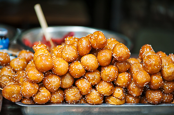 포토 JPG 해외이미지 전통 라이프스타일 음식 채소 공 중국문화 사람없음 야외 아웃포커스 관광지 상점 중식 식사 중국 튀김 꼬치 달콤 인스턴트 유기농 일렬 깨 흙더미 건강식 점심식사 길거리음식 분양 뷔페 채식주의자 해외포토 동양문화 웰빙 아시아 외국문화 여행 식재료 부동산 촬영기법 생활 흙 조미료 맛 채식 파일형식 더미 이미지허브