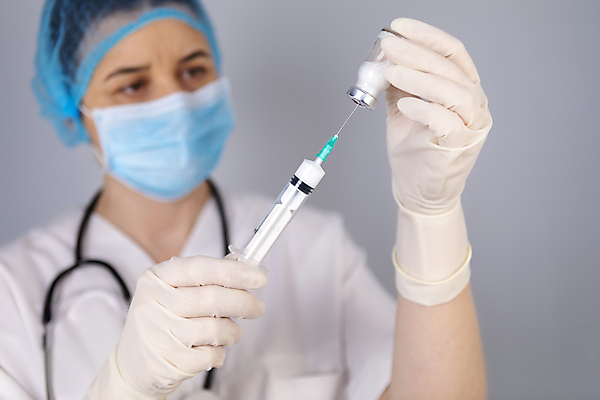 포토 JPG 해외이미지 직업 손 과학 청진기 건강 병원 주사기 한명 성인 치료 약 장비 간호사 의사 잡기 수비 실험실 바이러스 질병 감염 주사약 테라피 돌봄 백신 복용 예방접종 예방주사 전염병 살균 해외포토 1 의학 의료기기 모션 실험 사람 신체부위 뷰티 의료진 예방 접종 파일형식 이미지허브