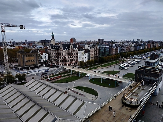 포토 JPG 해외이미지 주간 나무 식물 건축양식 거리 주택 풍경 사람없음 건물 물 햇빛 반사 수확 역사 재산 질감 복고 운하 벨기에 시들음 구식 옛날 힙스터 해외포토 자연요소 건축물 패션 건축 농업 금융 태양 서유럽 파일형식 이미지허브
