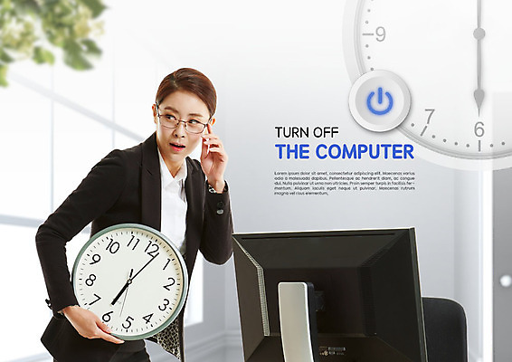 PSD 편집이미지 여자 행복 시계 비즈니스 한명 사람 상반신 성인 옆모습 30대 컴퓨터 사무실 한국인 비즈니스우먼 퇴근 눈치 전원버튼 성인여자한명만 주52시간근무제 칼퇴근 이미지편집 1 감정 뷰포인트 버튼 동양인 장년 전자제품 전원_전기 직장인 사회이슈 출퇴근 여자한명만 성인여자만 파일형식