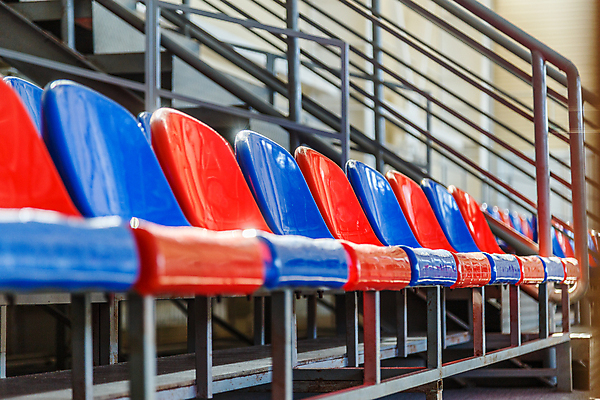 포토 JPG 해외이미지 응시 선 스포츠 백그라운드 컨셉 밭 벤치 의자 부분 서기 앉기 경사 이벤트 사람없음 빨간색 파란색 계단 축구 경기장 무대 부채 플라스틱 손목시계 쇼 일반 단상 단계 제비 줄서기 지휘대 많음 해외포토 시선 시계 컬러 가구 농업 장신구 스포츠시설 모션 재질 조류 구기 파일형식 이미지허브