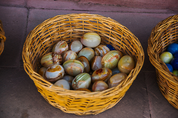 포토 JPG 해외이미지 전통 그릇 접시 디자인 유럽 분홍색 여행 백그라운드 패턴 비즈니스 이스탄불 카파도키아 미술 동양인 사람없음 장식 빨간색 파란색 쇼핑 컬러풀 상점 골동품 도자기 시장 클래식 기념품 칠면조 수공예 백자 제국 팝 핸드메이드 스타일 튀르키예 해외포토 식기 나라 아시아 컬러 컨셉 무늬 조류 문화예술 인종 공예 오브젝트 파일형식 이미지허브