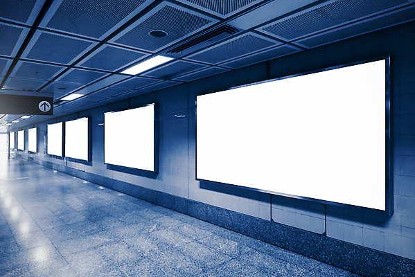 포토 JPG 해외이미지 템플릿 배너 포스터 벽 백그라운드 비즈니스 간판 프레임 광고판 실내 사람없음 내부 건물 가로 빛 우주 공백 흰색 판넬 전철 역 공항 큼 사인 상업 지하 일반 거짓 마케팅 목업 해외포토 건축물 육상교통 컬러 교통시설 대중교통 알림판 크기 판 파일형식 이미지허브