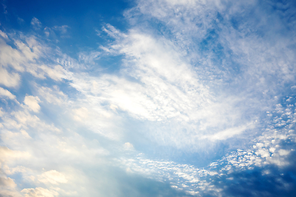 포토 JPG 해외이미지 구름 백그라운드 패턴 자연 벽지 하늘 바람 날씨 추상 풍경 사람없음 야외 여름 파란색 빛 햇빛 우주 환경 맑음 자유 흰색 오픈 분위기 천국 솜털 내추럴 오존 천창 해외포토 자연요소 계절 컬러 컨셉 무늬 태양 생태계 파일형식 이미지허브