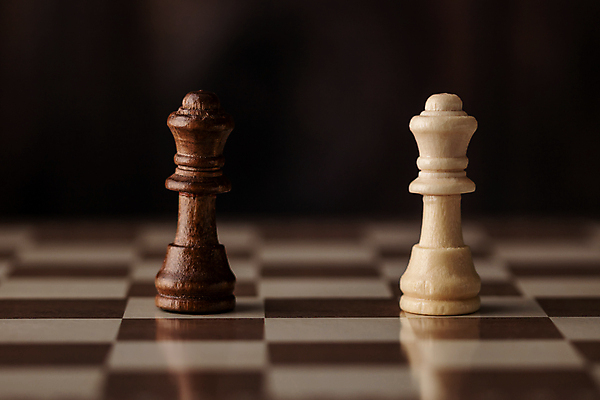 포토 JPG 해외이미지 직업 스포츠 조각 컨셉 비즈니스 모션 놀이 성공 설계 기술 취미 사람없음 목재 힘 경쟁 도전 게임 우승 그룹 체스 선택 계획 위험 대표 왕 리더 싸움 패배 체스판 전략 장군 단계 여왕 경영 방법 승자 지능 해외포토 나무 재료 최고 파일형식 이미지허브