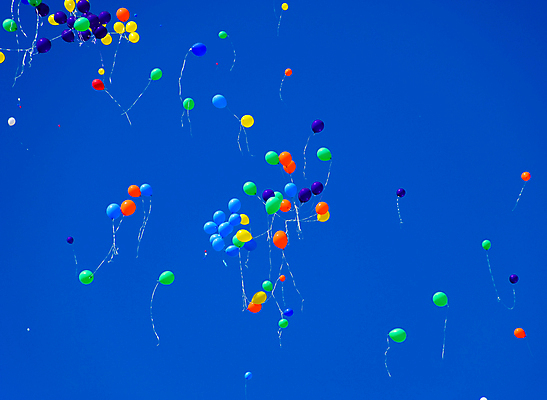 포토 JPG 해외이미지 사람없음 떠있는 가득함 파란배경 풍선 해외포토 백그라운드 모션 파란색 파일형식 이미지허브