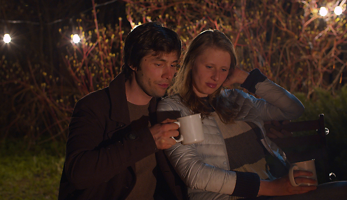 포토 JPG 해외이미지 라이프스타일 커플 여자 행복 여행 가족 자연 남편 휴가 함께함 따뜻함 사랑 사람 앉기 소년 야외 두명 목재 소풍 여행객 기쁨 아내 뜨거움 야간 저녁 숲 모닥불 주말 해외포토 자연요소 나무 남자 감정 어린이 컨셉 재료 관계 모션 불 생활 야외활동 생태계 파일형식 이미지허브