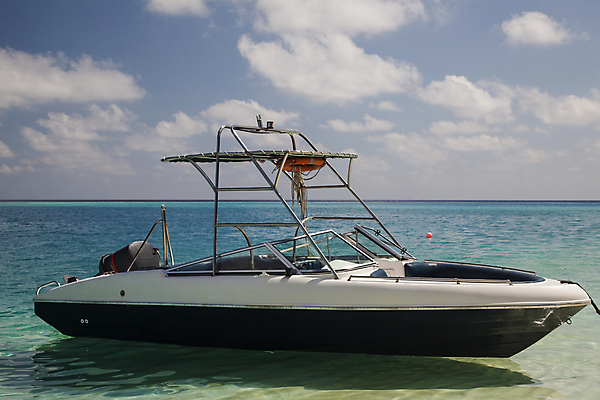 포토 JPG 해외이미지 남자 스포츠 바다 섬 여행 요트 열쇠 휴가 사람없음 여름 파티 맑음 일몰 흰색 깃발 보트 고급 크루즈 조선소 방파제 함선 공상 포트 몰디브 모터 서쪽 알리칸테 플로리다 해외포토 계절 공공시설 산업 아시아 컬러 컨셉 배_교통 날씨 사람 이벤트 노을 미국 방향 파일형식 이미지허브