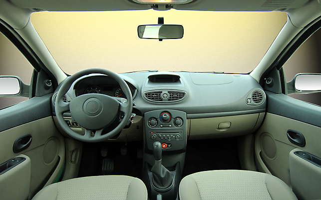 포토 JPG 해외이미지 디자인 지도 의자 창문 모션 자동차 유리 실내 안전 사람없음 내부 소리 장비 운전 벨트 바퀴 뜨거움 운전사 고급 수리 가죽 라디오 슛 승객 시스템 네비게이션 위로 GPS 계기판 자동 제어 스타일 해외포토 직업 잡화 육상교통 가구 컨셉 재질 전자제품 파일형식 이미지허브