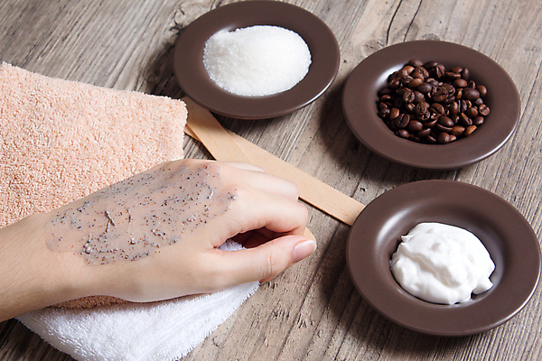 포토 JPG 해외이미지 손 커피 컨셉 신체 재료 휴식 주택 건강 관리 가면 사람없음 치료 수건 스파 목욕 화장품 마사지 사발 어플리케이션 씻기 상품 손톱관리 설탕 피부 크림 에코 유기농 아로마 소금 주걱 스킨케어 아로마테라피 테라피 내추럴 돌봄 보습 위생관리 핸드메이드 비건 해외포토 웰빙 음료 의학 모션 주방용품 건물 신체부위 위생용품 뷰티 환경 청결 사기그릇 네일아트 채식주의자 파일형식 이미지허브