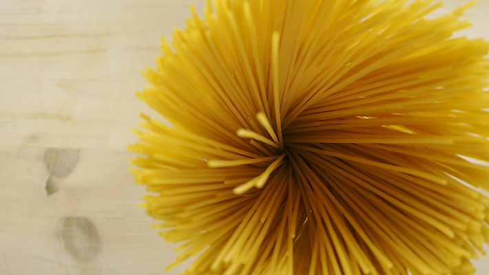 포토 JPG 해외이미지 꽃 음식 백그라운드 재료 텍스트 파스타 스파게티 사람없음 가로 빛 우주 중식 주방 식당 이탈리아 흰색 시골 정상 지중해 날씬함 날것 슛 머리위 레시피 넘어짐 마카로니 생식 얇은 채식주의자 탄수화물 카피스페이스 비건 해외포토 식물 유럽 바다 컬러 모션 서양음식 상점 공백 몸매 채식 파스타면 파일형식 이미지허브