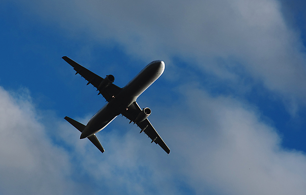 포토 JPG 해외이미지 구름 실루엣 여행 백그라운드 비즈니스 교통시설 하늘 휴가 비행기 사람없음 파란색 태양 일출 일몰 공항 도착 항공 속도 출발 제트기 승객 이륙 엔진 대패 착륙 해외포토 자연요소 컬러 교통 컨셉 항공교통 대중교통 촬영기법 노을 시설 파일형식 이미지허브