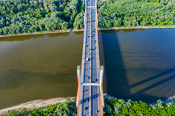 포토 JPG 해외이미지 도로 바다 백그라운드 비즈니스 건축양식 교통시설 모션 자동차 안테나 매달리기 풍경 사람없음 야외 건물 물 파란색 강 도시풍경 탑 금속 운전 도시 만 고속도로 도심 정상 드론 루트 엘리먼트 자동 조감도 철강 해외포토 자연요소 건축물 건축 길 육상교통 컬러 교통 통신 재질 시설 파일형식 이미지허브