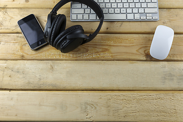 포토 JPG 해외이미지 커피 음료 음악 이어폰 백그라운드 컨셉 인터넷 비즈니스 장신구 통신 놀이 탁자 모바일 세포 사람없음 노트북 스마트폰 컴퓨터 새싹 우주 디지털 스크린 헤드폰 공책 소리 공백 듣기 장비 터치 메시지 어플리케이션 정상 연결 휴대용 스마트 전자 오디오 부름 멀티미디어 고립 뮤지컬 플레이어 해외포토 식물 음향기기 가구 모션 문화예술 문구용품 전자제품 핸드폰 스마트기기 오브젝트 파일형식 이미지허브