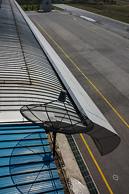 포토 JPG 해외이미지 접시 파도 인터넷 통신 하늘 안테나 사람없음 야외 태양 우주 금속 디지털 맑음 텔레비전 자료 웹 황혼 듣기 인공위성 네트워크 사발 저녁 무선전화기 전화기 수화기 라디오 신호 전자 방송 전염 멀리 돛대 전송 접수 해외포토 자연요소 식기 바다 모션 재질 날씨 전자제품 일몰 사기그릇 질병 야간 감염 파일형식 이미지허브