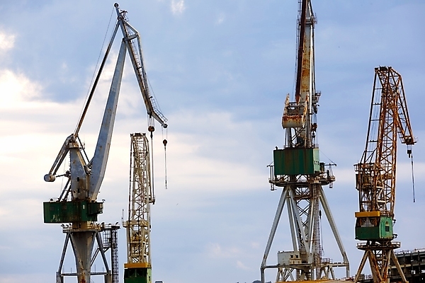 포토 JPG 해외이미지 주간 하늘 사람없음 야외 중장비 조선소 기중기 산업시설 산업현장 해외포토 자연요소 산업 산업장비 파일형식 이미지허브