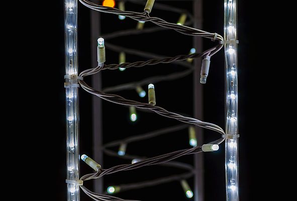 포토 JPG 해외이미지 백그라운드 패턴 부분 창문 추상 조명 거리 사람없음 파란색 빛 검은색 어둠 장비 전선 흰색 램프 닫기 파편 야간 작음 주도 해외포토 자연요소 컬러 무늬 모션 예절 크기 파일형식 이미지허브