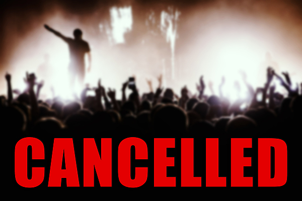 포토 JPG 해외이미지 실루엣 유럽 백그라운드 비즈니스 학교 거리 함께함 사람 이벤트 사람없음 축제 콘서트 금지 시간 그룹 바이러스 보호 질병 군중 위험 약속 쇼 공지사항 온라인 일반 우표 덩어리 취소 소셜 위기 전염병 항의 해외포토 교육 나라 컨셉 의학 촬영기법 공연 파일형식 이미지허브