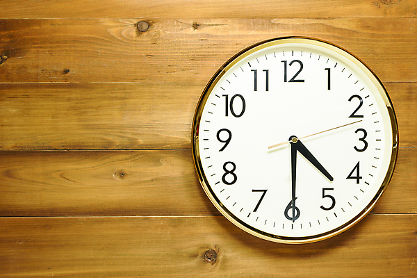 포토 JPG 해외이미지 디자인 벽 시계 백그라운드 패턴 비즈니스 표면 아침 추상 사람없음 목재 숫자 갈색 공백 수확 시간 날짜 변화 클래식 저녁 묘사 질감 복고 분 조언 스타일 카피스페이스 해외포토 주간 나무 문자 컬러 컨셉 무늬 농업 재료 야간 파일형식 이미지허브