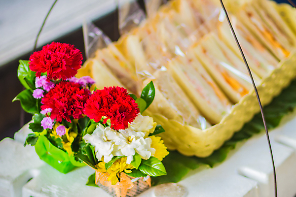 포토 JPG 해외이미지 잡화 꽃 도로 음식 빵 모바일 거리 피자 샌드위치 육류 요리 사람 사람없음 야외 판매 세일 상점 요식업 식사 빵집 햄버거 신선 도시 시장 선택 중앙 그릴 폐기물 상품 상추 굽기 먹기 고객 방콕 장면 덩어리 점심식사 길거리음식 제빵사 해외포토 식물 직업 산업 길 컨셉 채소 식재료 교통시설 모션 태국 주방용품 패스트푸드 서양음식 쓰레기 구이 파일형식 이미지허브