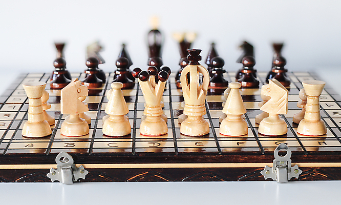 포토 JPG 해외이미지 조각 놀이 경기 사람없음 목재 숫자 검은색 경쟁 군인 게임 흰색 그룹 체스말 체스 계획 계산대 시작 흰배경 싸움 전쟁 일렬 체스판 육군 전략 병정 보병 줄서기 지능 처음 플레이어 해외포토 나무 직업 문자 스포츠 컬러 백그라운드 컨셉 재료 모션 군대 말_게임 국군 파일형식 이미지허브