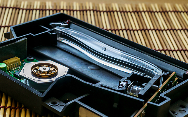 포토 JPG 해외이미지 산업 조각 부분 유리 사람없음 전자제품 금속 힘 기계 블록 거울 장비 운전 뚜껑 오픈 플라스틱 순환 전자 시스템 엔진 반사경 모터 배기가스 공급 해외포토 모션 재질 파일형식 이미지허브