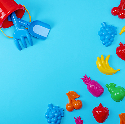 포토 JPG 해외이미지 놀이 딸기 포도 바나나 사람없음 세트 컬러풀 장난감 바구니 체리 삽 파인애플 갈퀴 해외일러스트 해외포토 컬러 과일 열대과일 파일형식 이미지허브