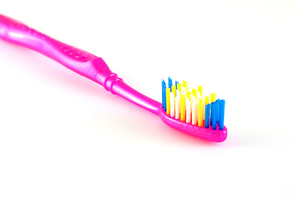 포토 JPG 해외이미지 분홍색 건강 치과 사람없음 일상 파란색 반사 욕실 흰색 붓 입 닫기 치아 빨래 칫솔 플라스틱 오브젝트 싱크대 치과의사 반죽 치약 틀니 넘어짐 돌봄 변기통 위생관리 해외포토 컬러 가사 모션 재질 병원 관리 라이프 신체부위 위생용품 의사 소화기관 개수대 파일형식 이미지허브