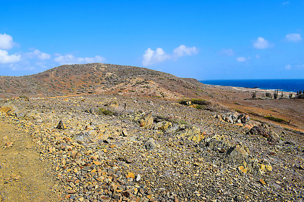 포토 JPG 해외이미지 공원 모래 파도 바다 섬 여행 백그라운드 자연 하늘 날씨 휴가 국립공원 풍경 사람없음 야외 물 여름 파란색 여행객 맑음 바위 동굴 내추럴 전국 해외포토 자연요소 계절 공공시설 컬러 사람 돌_바위 생태계 파일형식 이미지허브