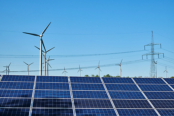 포토 JPG 해외이미지 식물 산업 바람 세포 독일 사람없음 태양 환경 탑 금속 힘 장비 에너지 그린에너지 풍력에너지 역 계주 태양에너지 철사 자원 유지 패널 돛대 분배 전압 공급 획기적 해외포토 자연요소 건축물 유럽 교통시설 재질 날씨 육상스포츠 파일형식 이미지허브