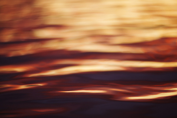 포토 JPG 해외이미지 디자인 호수 물결 파도 바다 여행 백그라운드 패턴 오렌지 모션 자연 표면 추상 휴가 불꽃 핀란드 풍경 사람없음 야외 빨간색 물 여름 파란색 빛 햇빛 노란색 평화 일출 침묵 황혼 일몰 새벽 신선 액체 저녁 소프트포커스 질감 보케 부드러움 블러 해외포토 자연요소 계절 컬러 컨셉 무늬 과일 불 촬영기법 북유럽 태양 노을 소리 감각 야간 생태계 파일형식 이미지허브