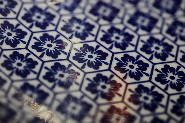 포토 JPG 해외이미지 전통 디자인 외관 벽 여행 꽃무늬 패턴 날씨 종류 이야기 사람없음 건물 장식 컬러풀 갈색 노란색 무덤 도자기 화려 복도 이슬람교 포르투갈 타일 묘사 고민 질감 정사각형 모자이크 수공예 그리스인 천연기념물 석고 솜씨 옛날 특별함 특징 해외포토 도형 서양인 건축물 꽃 감정 유럽 종교 컬러 컨셉 무늬 공예 파일형식 이미지허브