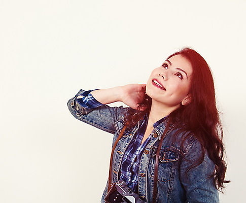 포토 JPG 해외이미지 백인 라이프스타일 여자 행복 여행 백그라운드 한명 사람 성인 취미 유행 카메라 수확 흰색 사진사 그림 복고 소셜네트워크 힙스터 해외포토 서양인 1 패션 감정 컬러 농업 생활 전자제품 작가 파일형식 이미지허브