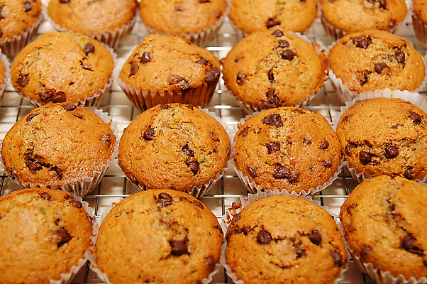 포토 JPG 해외이미지 접시 음식 디저트 사람없음 갈색 초콜릿 식사 맛 컵케이크 굽기 먹기 해외포토 식기 컬러 컨셉 모션 케이크 구이 파일형식 이미지허브