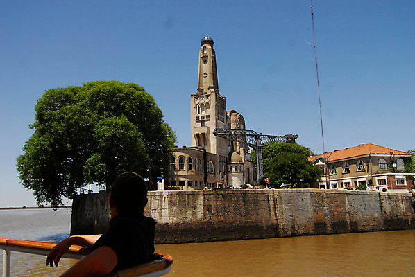 포토 JPG 해외이미지 교통수단 교통시설 모바일 등대 항해 사람없음 탑 감각 위험 신호등 예방 시력 비전 포트 네비게이션 아르헨티나 부에노스아이레스 오리엔테이션 해외포토 건축물 교통 컨셉 배_교통 남아메리카 시설 파일형식 이미지허브
