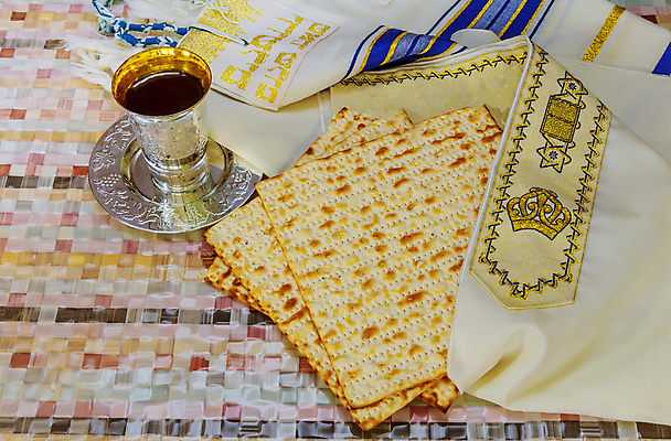 포토 JPG 해외이미지 전통 접시 종교 음료 휴가 기념 사람없음 와인 축제 식사 봄 축하 의식 심볼 유대인 유월절 유태교 이스라엘 해외포토 식기 계절 컨셉 주류 서아시아 파일형식 이미지허브