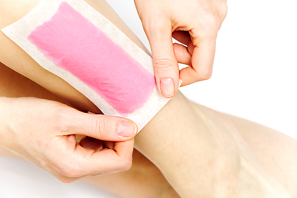 포토 JPG 해외이미지 백인 손 여자 분홍색 조각 백그라운드 신체 건강 사람 사람없음 치료 상점 스파 화장품 흰색 우아함 매끈함 미용사 피부 크림 부드러움 면도 테라피 순서 삭제 강렬 고립 단아함 돌봄 양발 왁스 위생관리 제모 페디큐어 해외포토 서양인 직업 컬러 컨셉 의학 모션 관리 신체부위 뷰티 감각 파일형식 이미지허브