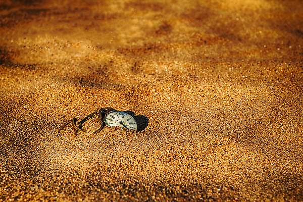 포토 JPG 해외이미지 모래 시계 백그라운드 컨셉 바람 사람없음 빛 금속 침묵 사막 수확 골동품 시간 역사 황금 떨어짐 주머니 크리스탈 모래언덕 손목시계 과거 타이머 깨짐 숨기 적자 침몰 해외포토 자연요소 농업 장신구 모션 재질 날씨 소리 광석 언덕 파일형식 이미지허브