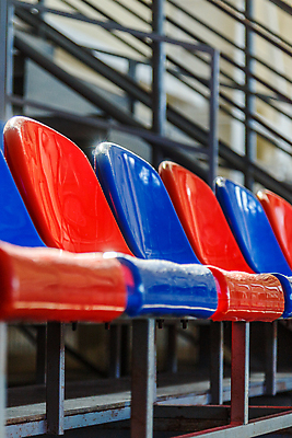 포토 JPG 해외이미지 응시 선 스포츠 백그라운드 컨셉 밭 벤치 의자 부분 서기 앉기 경사 이벤트 사람없음 빨간색 세로 파란색 계단 축구 경기장 무대 부채 플라스틱 손목시계 쇼 일반 단상 단계 제비 줄서기 지휘대 많음 해외포토 시선 시계 컬러 가구 농업 장신구 스포츠시설 모션 재질 조류 구기 파일형식 이미지허브