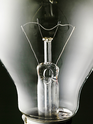 포토 JPG 해외이미지 스튜디오촬영 1 검은배경 사람없음 세로 컬러풀 한개 골동품 투명 닫기 오브젝트 구식 해외포토 컬러 백그라운드 모션 실내 검은색 파일형식 이미지허브