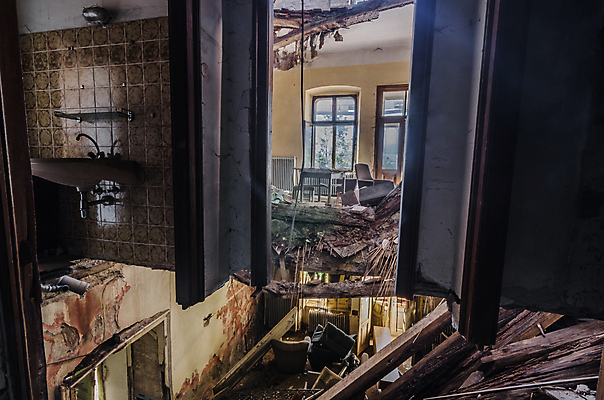 포토 JPG 해외이미지 벽 건축양식 창문 주택 이야기 사람없음 건물 탐험 역사 빌라 천연기념물 발견 떠남 무인 옛날 파멸 해외포토 건축물 건축 컨셉 모션 파일형식 소멸 이미지허브