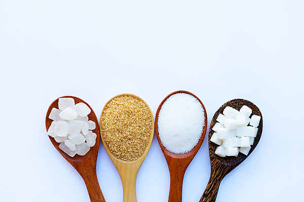 포토 JPG 해외이미지 식재료 실내 종류 사람없음 조미료 달콤 설탕 각설탕 흰배경 나무숟가락 황설탕 해외포토 백그라운드 내부 숟가락 흰색 맛 향미료 파일형식 이미지허브