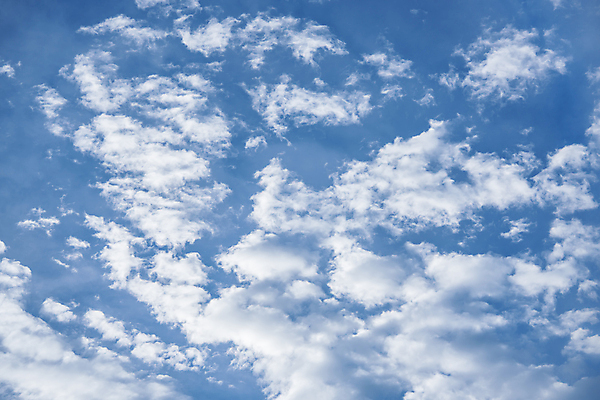 포토 JPG 해외이미지 주간 구름 계절 백그라운드 패턴 곡선 자연 하늘 바람 날씨 휴식 풍경 사람없음 야외 여름 파란색 빛 컬러풀 햇빛 태양 우주 환경 맑음 사진촬영 자유 흰색 투명 천국 솜털 파라다이스 해외포토 자연요소 선 컬러 컨셉 무늬 촬영 생태계 파일형식 이미지허브