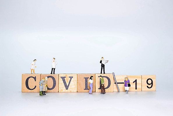 포토 JPG 해외이미지 아시아 여행 교통시설 건강 가면 사람 사람없음 내부 목재 치료 단어 여행객 중국 고통 기차 환자 간호사 의사 도시 바이러스 역 호흡 보호 질병 위험 출발 보안 감염 승객 터미널 통근 해외포토 나무 문자 감정 나라 육상교통 교통 컨셉 재료 의학 대중교통 안전 의료진 시설 출근 파일형식 이미지허브