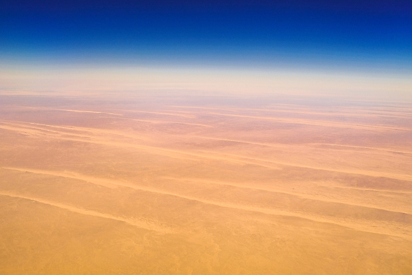 포토 JPG 해외이미지 지구 모래 여행 백그라운드 오렌지 창문 아프리카 자연 추상 비행기 건조 안테나 이집트 풍경 사람없음 야외 모래사장 노란색 사막 뜨거움 모래언덕 부식 질감 지역 암초 사하라 내추럴 지질학 해외포토 교육 나라 바다 컬러 무늬 과일 통신 항공교통 대중교통 언덕 생태계 파일형식 이미지허브