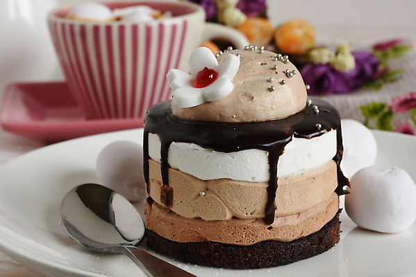 포토 JPG 해외이미지 커피 티타임 사람없음 초콜릿 달콤 커피잔 티스푼 초코케이크 해외포토 음료 휴식 디저트 잔 케이크 숟가락 맛 파일형식 이미지허브