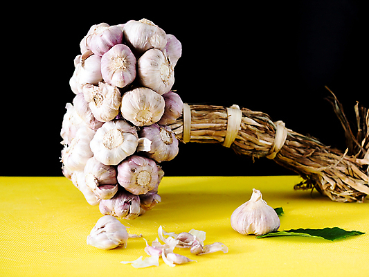 포토 JPG 해외이미지 식물 디자인 음식 백그라운드 농업 다이어트 채소 재료 전구 자연 건강 마늘 요리 사람없음 약 노란색 주방 검은색 식사 침묵 수확 흰색 신선 양념 조미료 맛 먹기 허브 향신료 오브젝트 유기농 날것 냄새 아로마 뿌리 레시피 칼로리 내추럴 고립 채식주의자 해외포토 웰빙 산업 컬러 컨셉 의학 모션 소리 생태계 채식 향미료 파일형식 이미지허브