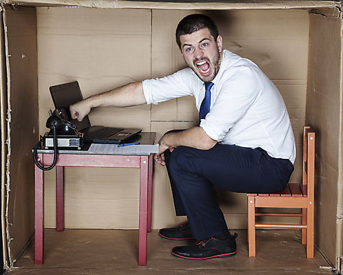 포토 JPG 해외이미지 전신 백인 남자 의자 탁자 한명 앉기 성인 옆모습 노트북 상자 사무실 업무 비즈니스맨 전화기 갇힘 답답함 성인남자한명만 해외포토 서양인 1 뷰포인트 가구 비즈니스 모션 사람 전자제품 작업 직장인 감각 남자한명만 성인남자만 파일형식 이미지허브