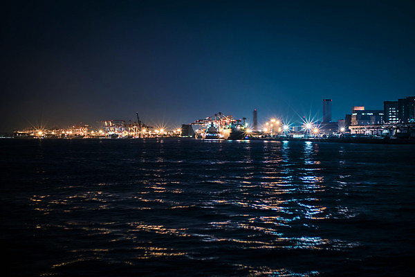 포토 JPG 해외이미지 산업 아시아 바다 비즈니스 건축양식 교통시설 동양인 풍경 사람없음 건물 물 금융 쌓기 탑 항구 일본 황혼 일몰 새벽 화물 도시 만 운반 도심 도쿄 상품 야간 저녁 큼 컨테이너 기중기 상업 장면 지역 수납 로딩 리프팅 해외포토 자연요소 건축물 건축 나라 교통 모션 인종 경제 노을 운송업 중장비 크기 시설 파일형식 이미지허브